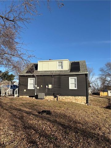 741 Locust Street, Kansas City, KS 66103