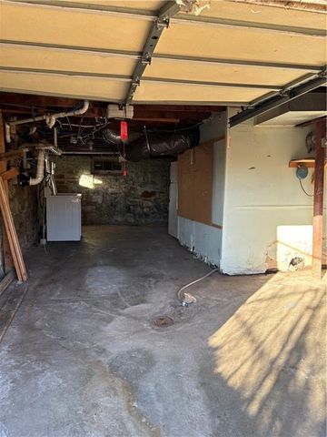 741 Locust Street, Kansas City, KS 66103