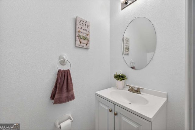 175 Grosslake Parkway, Covington, GA 30016