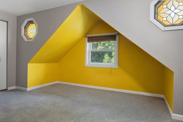 2527 N WASHTENAW Avenue, Chicago, IL 60647