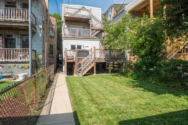 2527 N WASHTENAW Avenue, Chicago, IL 60647