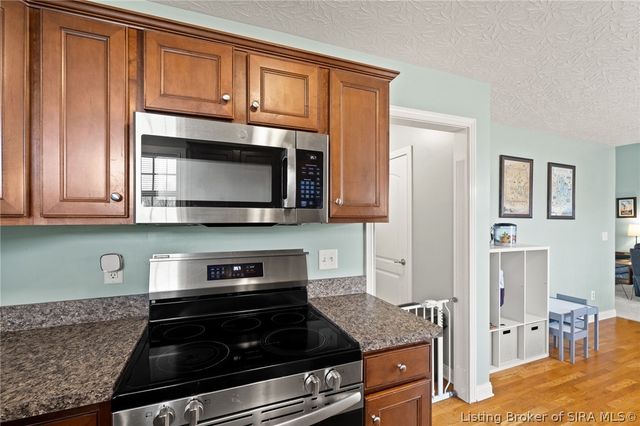 6930 Geswein Road, Lanesville, IN 47136