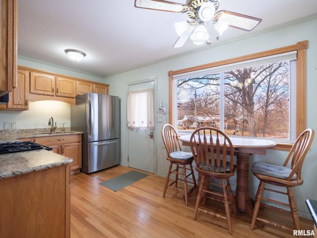 2419 N IDAHO Street, Peoria, IL 61604