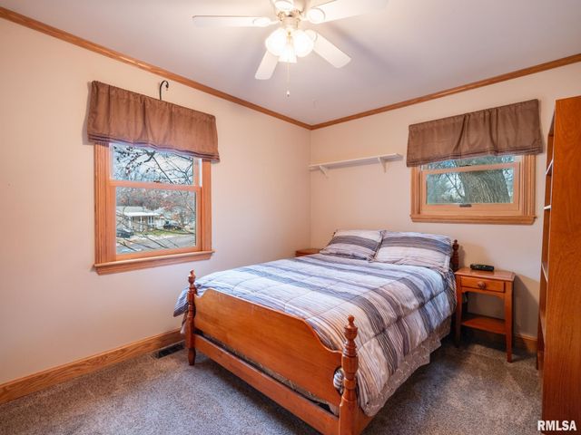 2419 N IDAHO Street, Peoria, IL 61604