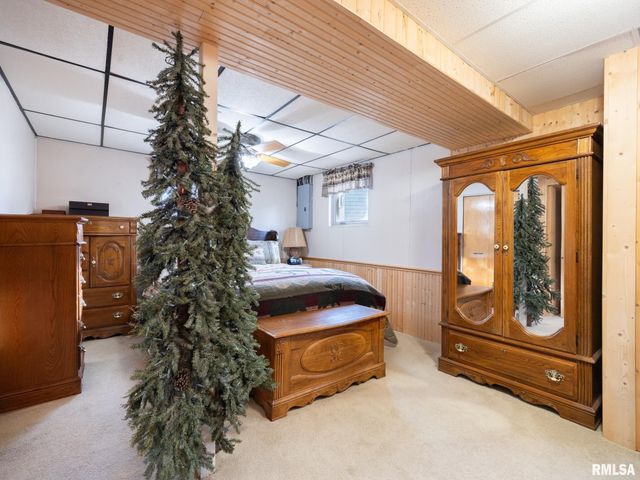 2419 N IDAHO Street, Peoria, IL 61604