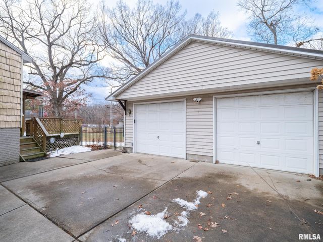 2419 N IDAHO Street, Peoria, IL 61604