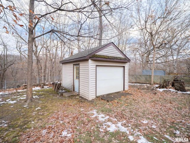 2419 N IDAHO Street, Peoria, IL 61604