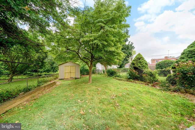 336 HOLLAND ST, Crum Lynne, PA 19022