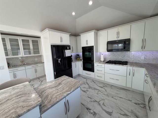 12516 WATKINS Drive Drive, Shelby Twp, MI 48315