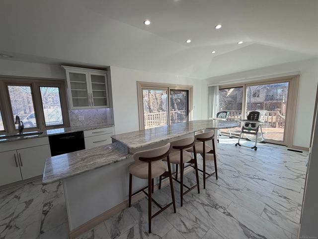 12516 WATKINS Drive Drive, Shelby Twp, MI 48315