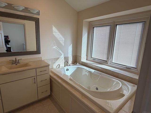 12516 WATKINS Drive Drive, Shelby Twp, MI 48315