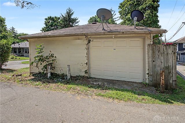 1597 Oakland Avenue, Kettering, OH 45409