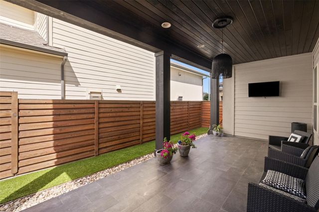 1713 Arcilla ST, Austin, TX 78741
