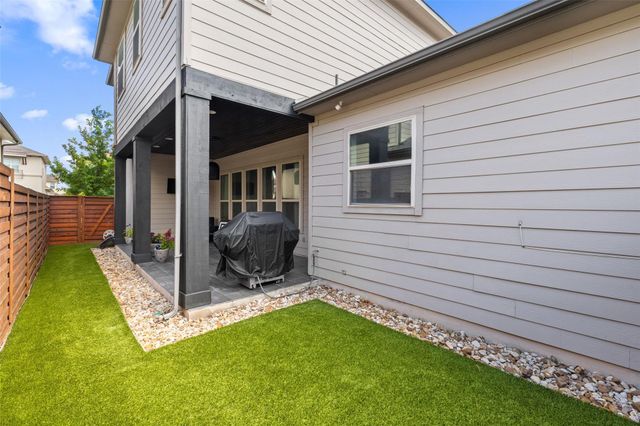 1713 Arcilla ST, Austin, TX 78741