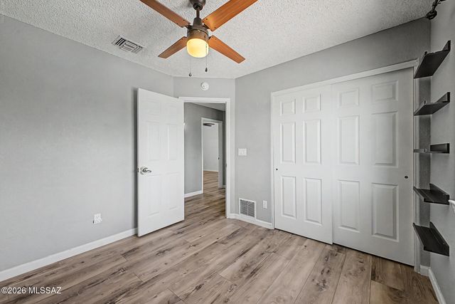 51 S Gold Mine Loop, Tucson, AZ 85748