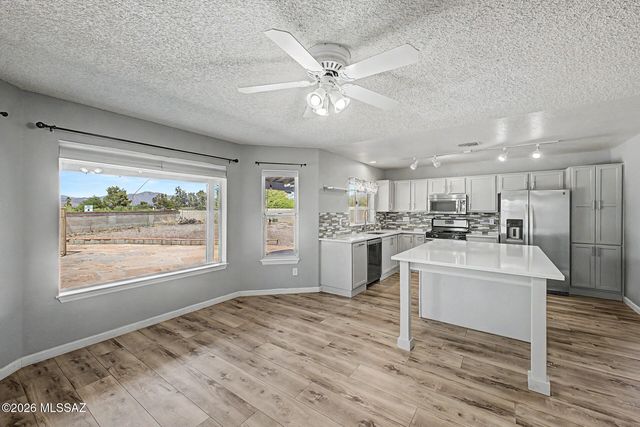 51 S Gold Mine Loop, Tucson, AZ 85748
