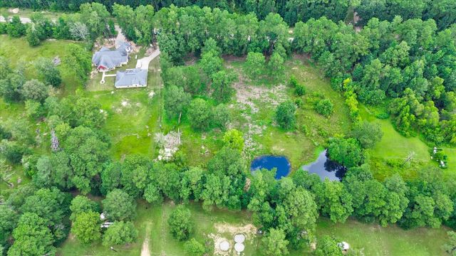 000 County Road 303, Dayton, TX 77535