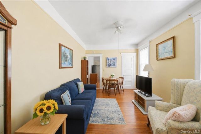 208 Tompkins Road, Yonkers, NY 10703