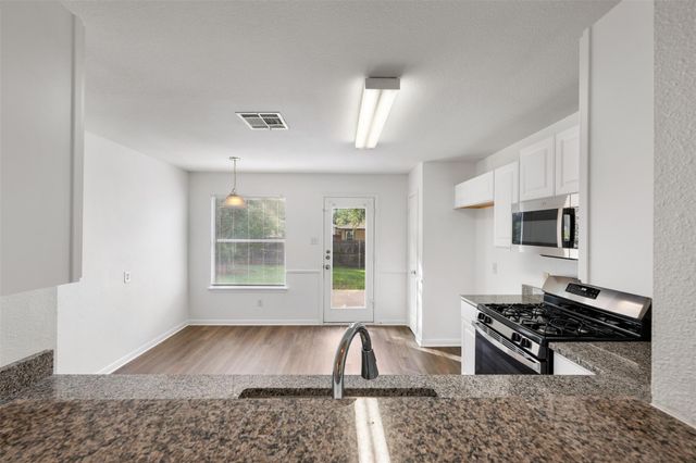 2205 Ada LN, Round Rock, TX 78664