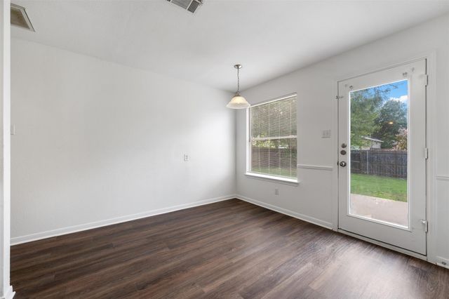 2205 Ada LN, Round Rock, TX 78664