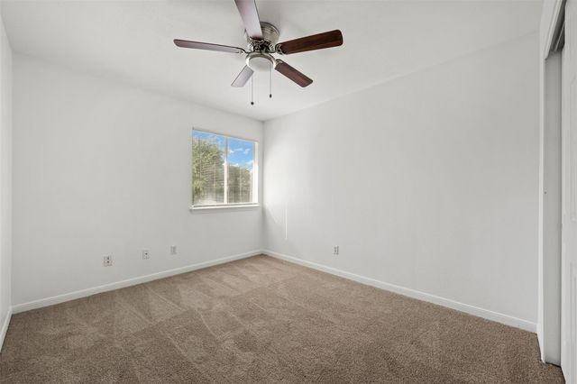 2205 Ada LN, Round Rock, TX 78664