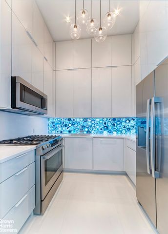 120 E 87TH Street R14F, New York City, NY 10128