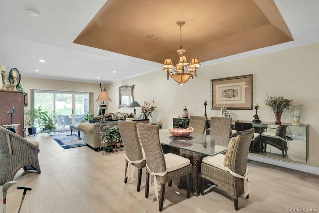 9 Windwatch Drive, Hauppauge, NY 11788
