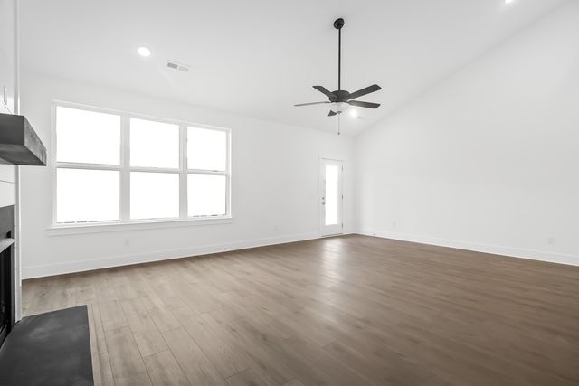 2882 Hutson Drive, White House, TN 37188