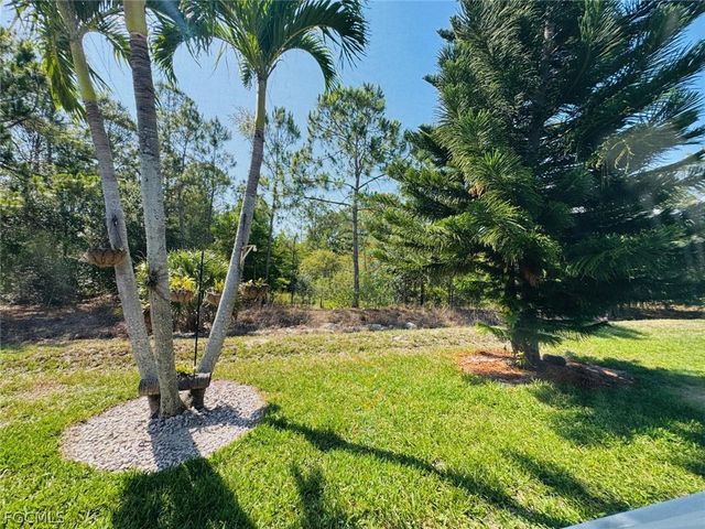 5313 Whitten DR 84, Naples, FL 34104