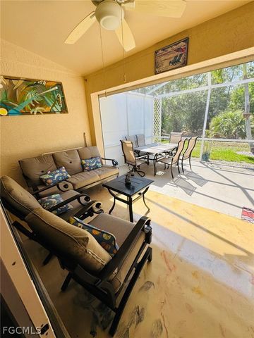 5313 Whitten DR 84, Naples, FL 34104