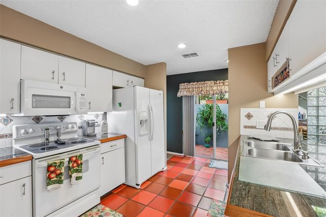 3308 W SANTIAGO STREET A, Tampa, FL 33629