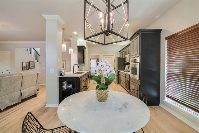 409 N Bradbury Drive, Edmond, OK 73034