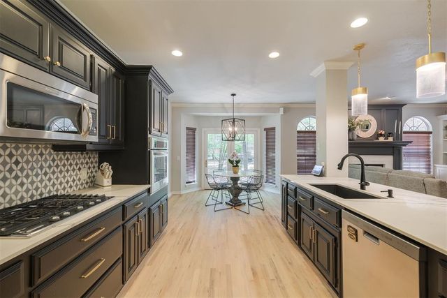 409 N Bradbury Drive, Edmond, OK 73034