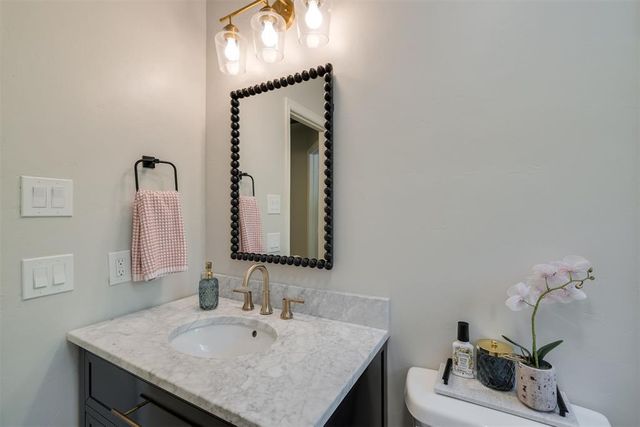409 N Bradbury Drive, Edmond, OK 73034