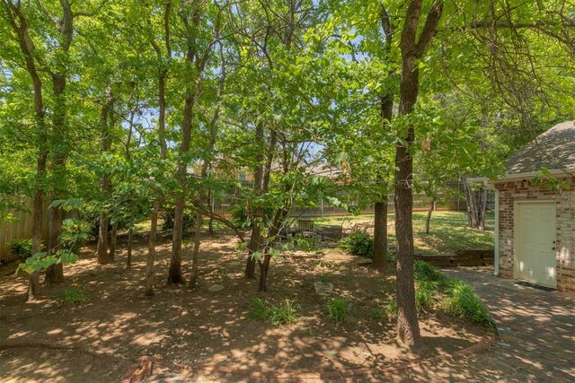 409 N Bradbury Drive, Edmond, OK 73034
