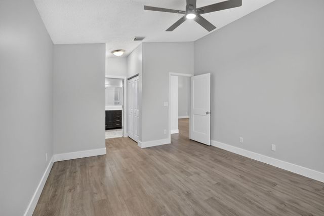 1371 SW 181ST Avenue, Pembroke Pines, FL 33029
