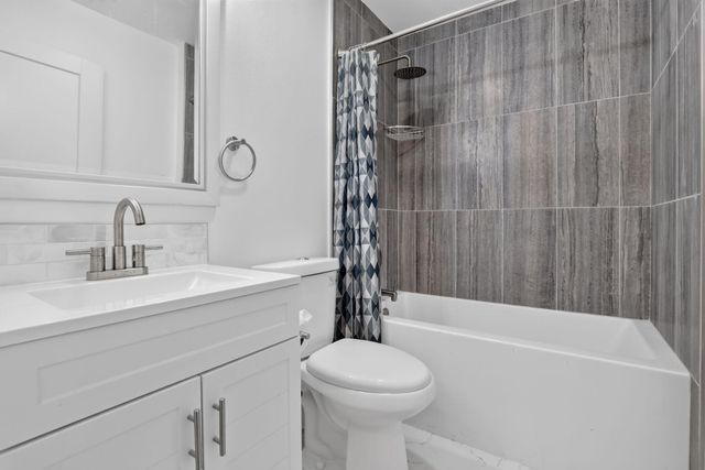 1371 SW 181ST Avenue, Pembroke Pines, FL 33029