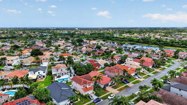 1371 SW 181ST Avenue, Pembroke Pines, FL 33029