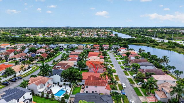1371 SW 181ST Avenue, Pembroke Pines, FL 33029