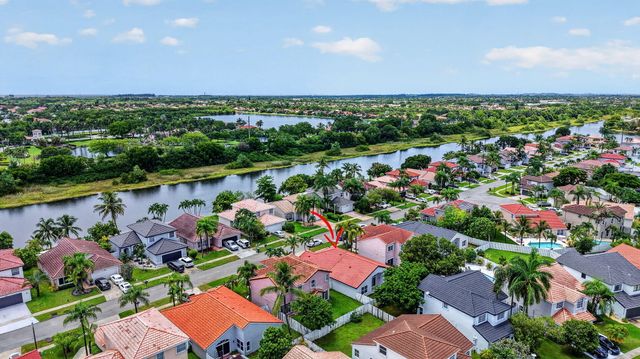 1371 SW 181ST Avenue, Pembroke Pines, FL 33029