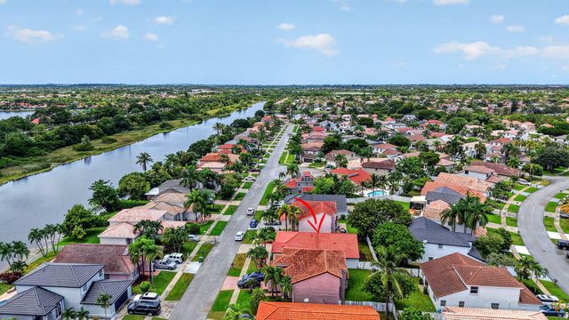 1371 SW 181ST Avenue, Pembroke Pines, FL 33029