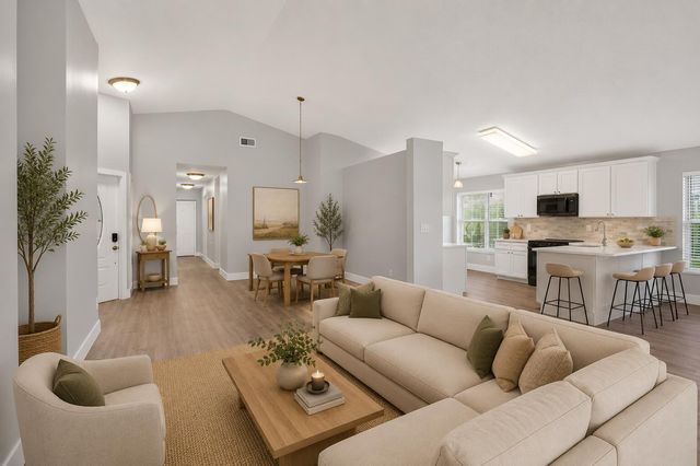 1371 SW 181ST Avenue, Pembroke Pines, FL 33029