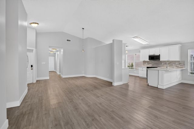 1371 SW 181ST Avenue, Pembroke Pines, FL 33029