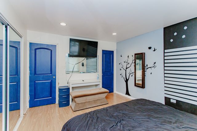 5151 N EAST RIVER Road 125A, Chicago, IL 60656