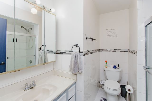 5151 N EAST RIVER Road 125A, Chicago, IL 60656