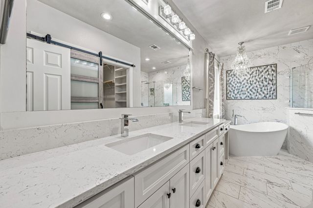 545 Mckittrick Court, Godley, TX 76044