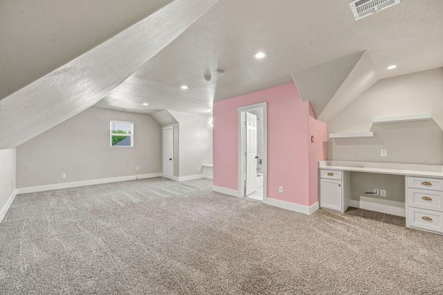 545 Mckittrick Court, Godley, TX 76044