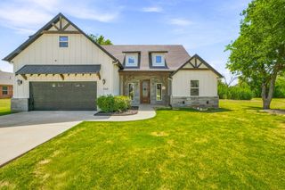 545 Mckittrick Court, Godley, TX 76044