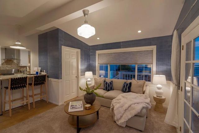 467 Avalon Drive, South San Francisco, CA 94080
