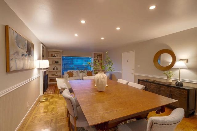 467 Avalon Drive, South San Francisco, CA 94080